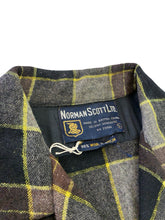 Load image into Gallery viewer, 1960s Wool Plaid
