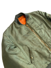 Load image into Gallery viewer, 1961 Medium MA1