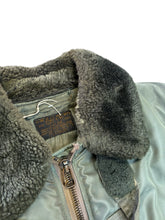 Load image into Gallery viewer, 1950s B15D Bomber
