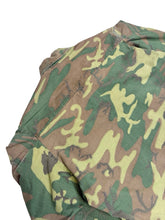 Load image into Gallery viewer, 1968 Small Jungle