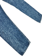 Load image into Gallery viewer, 1990s Levi Galactic
