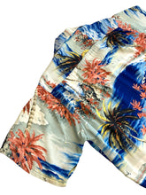 Load image into Gallery viewer, 1950s Hawaiian Shirt
