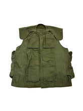 Load image into Gallery viewer, 1940s US Army Vest
