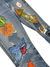Load image into Gallery viewer, 1970s Hippy Levi
