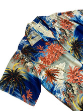 Load image into Gallery viewer, 1950s Hawaiian Shirt
